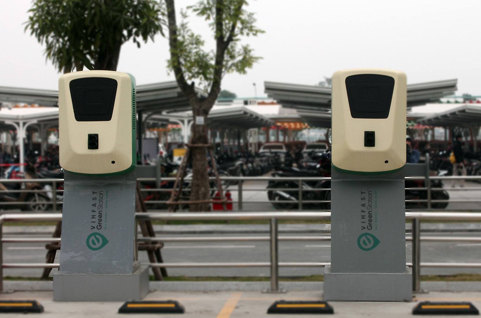 Lộ diện trạm sạc cho ô tô điện đầu tiên VinFast GreenStation tại Vinhomes Ocean Park, Hà Nội
