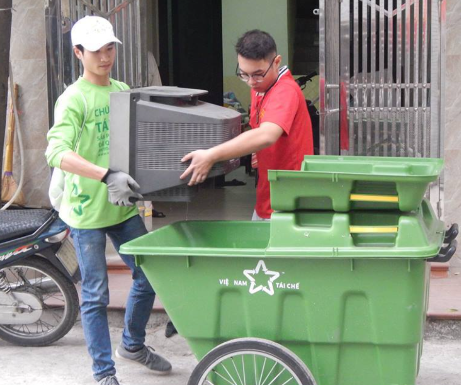 Việt Nam Tái Chế hỗ trợ thu gom, xử lý rác thải điện tử