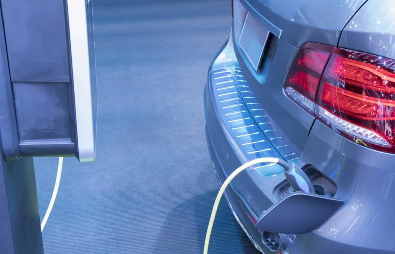 Sở hữu ô tô điện tiết kiệm đáng kể so với xe xăng, dầu truyền thống